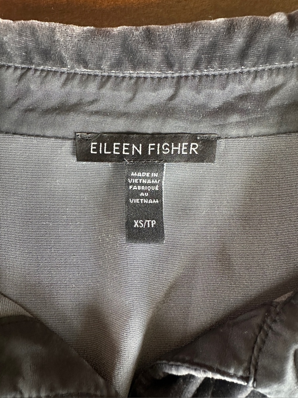 Eileen Fisher Crushed Velvet Tunic Collar Shirt, Size XS - Picture 5 of 9
